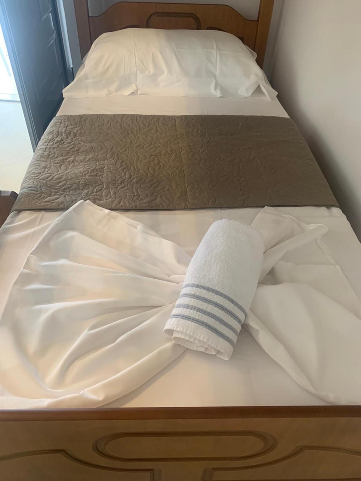 Qeparo View Rooms Buitenkant foto